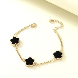 💰3 FOR 30 * NWOT Dainty Gold Chain Link Flower Bracelet Black Flower Charms